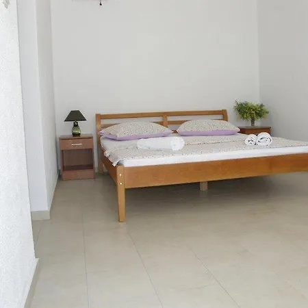 شقة Studio Apartment In Lumbarda With Terrace, Air Conditioning, Wifi 3632-3 *