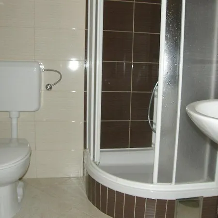 Studio Apartment In Lumbarda With Terrace, Air Conditioning, Wifi 3632-3 شقة