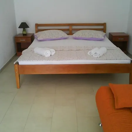 Studio Apartment In Lumbarda With Terrace, Air Conditioning, Wifi 3632-3 * لومباردا